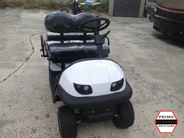 White Cricket RX5 Mini Golf Cart
